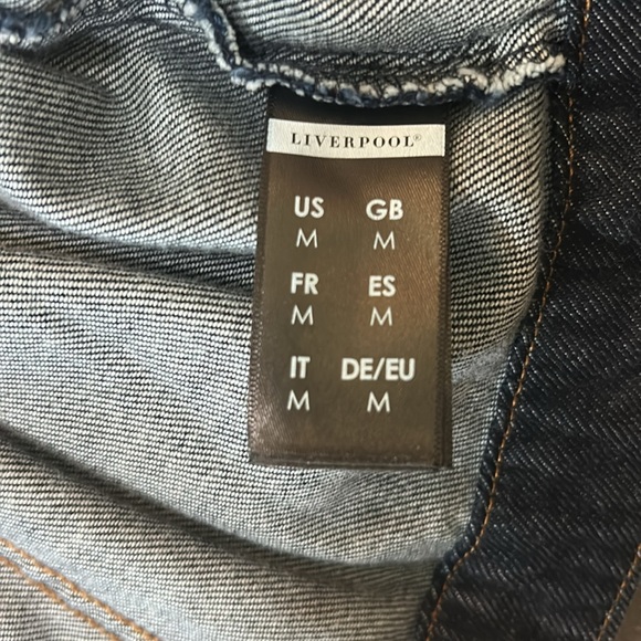 Liverpool Los Angeles High-Lo Shirt Jean Jacket, EUC. No flaws. - Picture 9 of 10